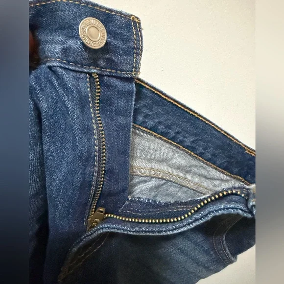 Levi's Blue Denim Mini Skirt with Back Pockets US 28 - Picture 6 of 6